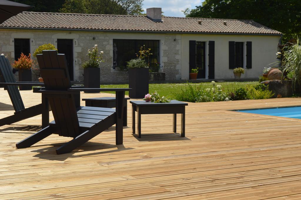 Bed and Breakfast La Grange D'Aunis Aigrefeuille-dʼAunis Exterior foto